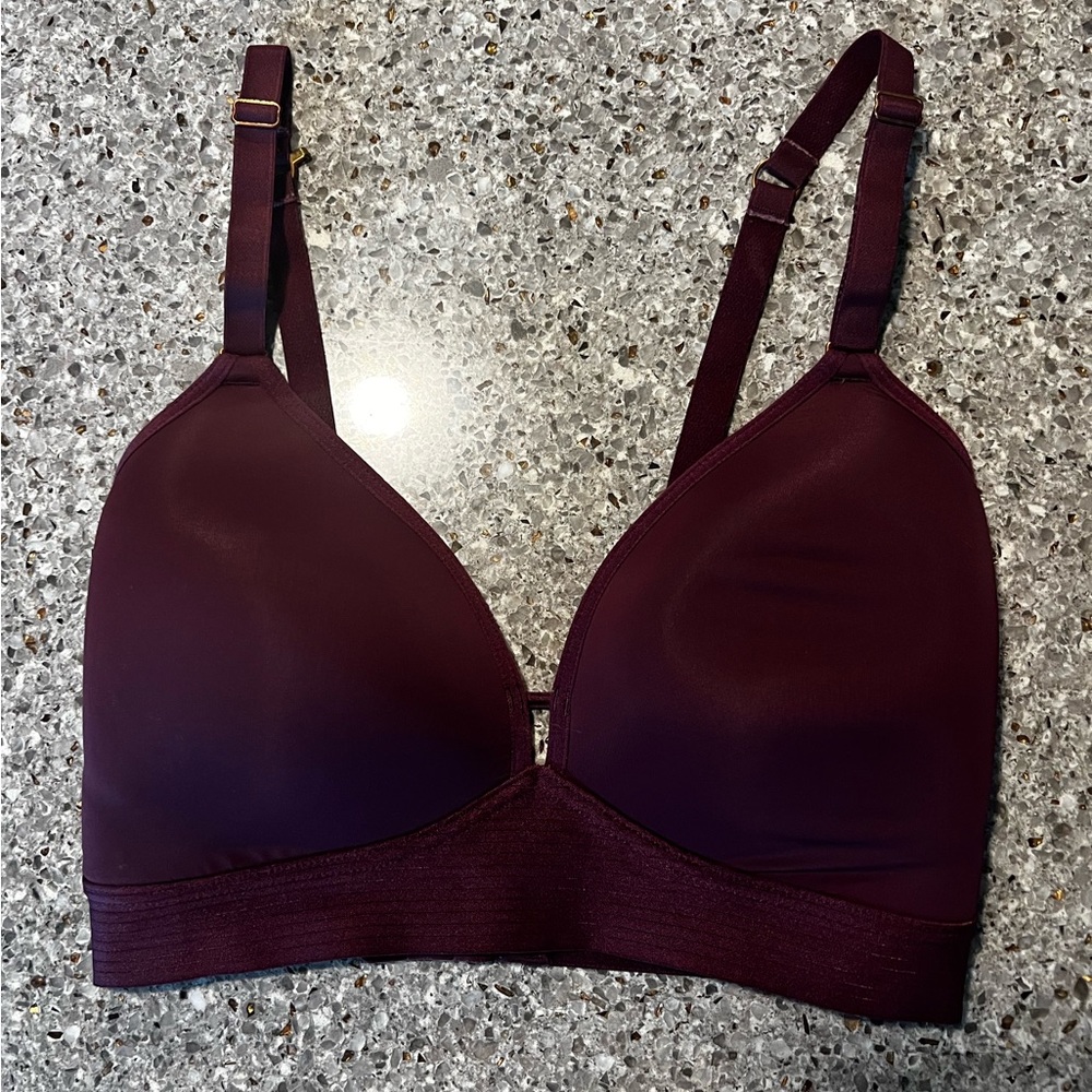 Lively Wireless Spacer Bra 32DDD in Plum